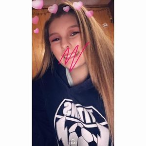 Meet your Posher, Makayla